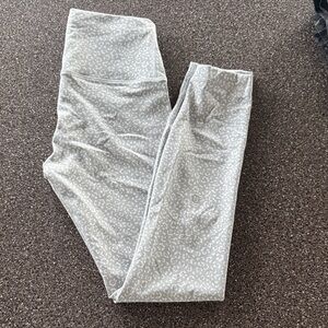 lululemon leopard Wunder Train high rise 25”